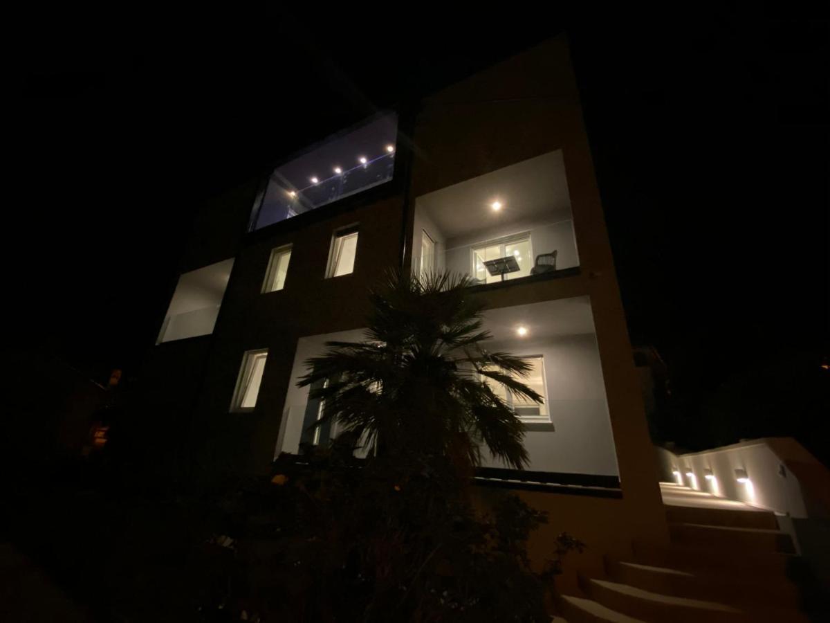 Apartments Hemetek Veli Lošinj Exteriör bild