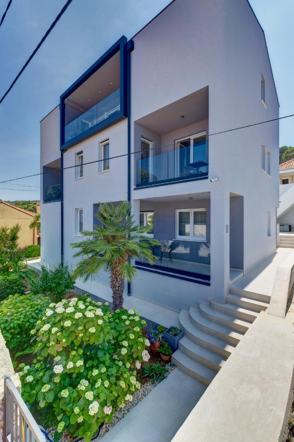 Apartments Hemetek Veli Lošinj Exteriör bild