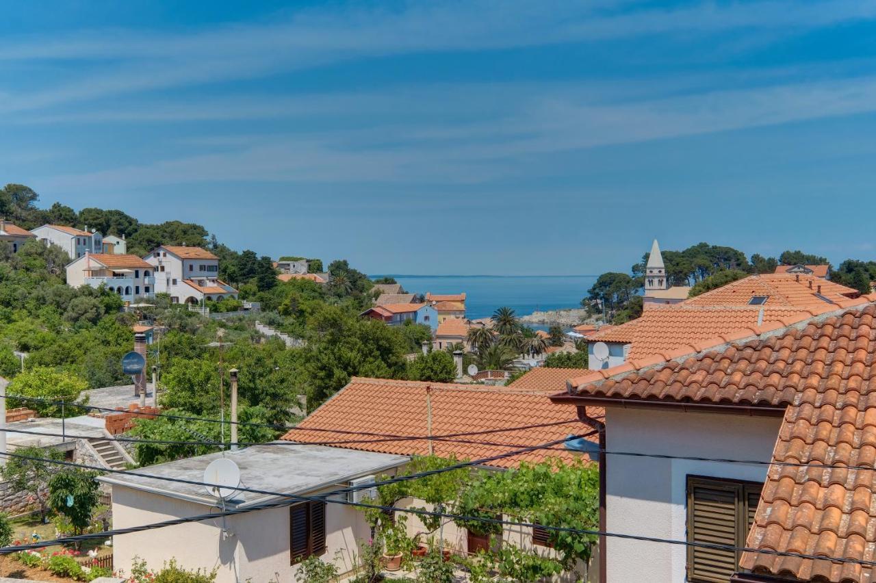 Apartments Hemetek Veli Lošinj Exteriör bild