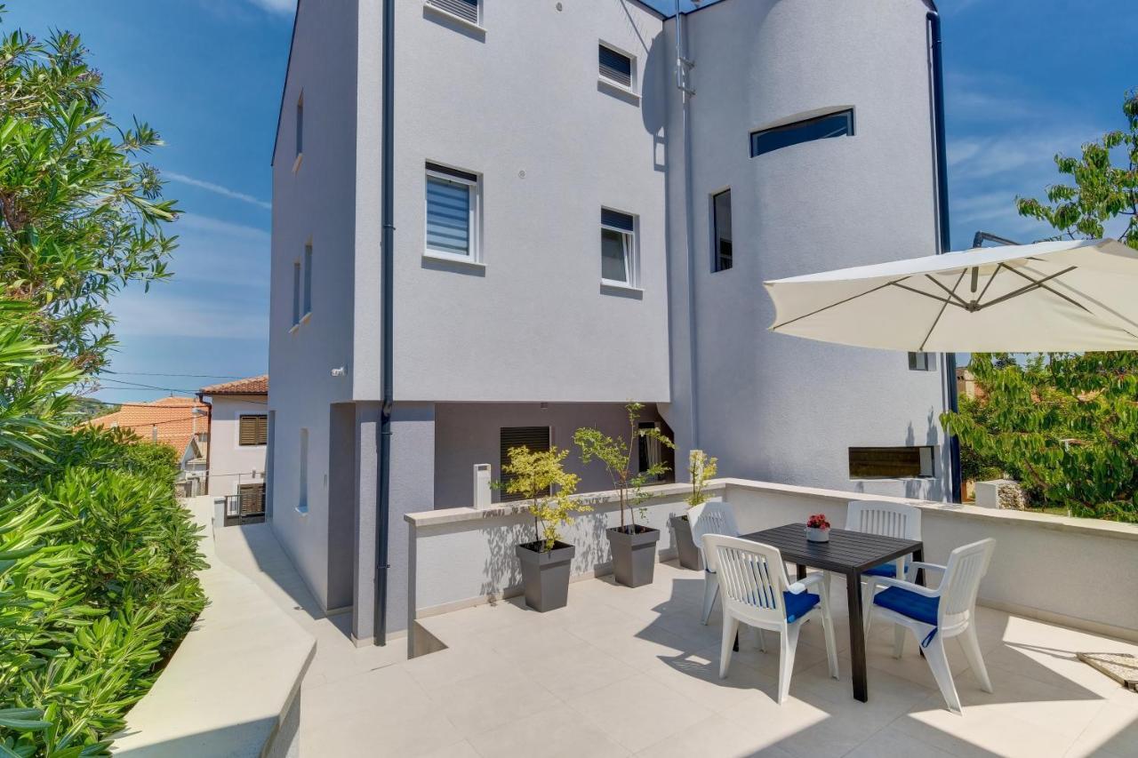 Apartments Hemetek Veli Lošinj Exteriör bild